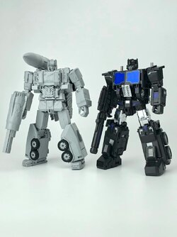 Fans-Hobby-MB-19-Doulbledealer-10.jpg