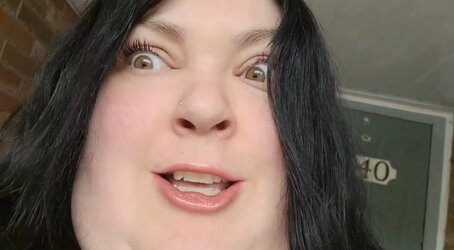Screenshot_20220516-181951_YouTube.jpg
