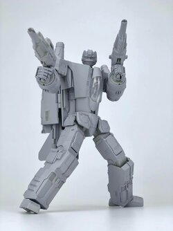 Fans-Hobby-MB-23-Dreadwing-Buster-06.jpg