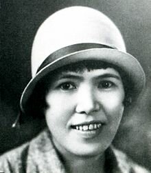 220px-Yoshiya_Nobuko.jpg
