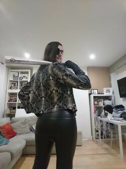General-DkRUEb5XcAAjkXs.jpg