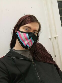 General-FPiw3O6XsAEI9S8.jpg