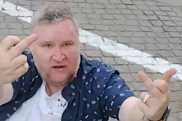 Hook nose no teeth.PNG