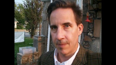 ALEX LINDER OF VNN FORUM.jpg