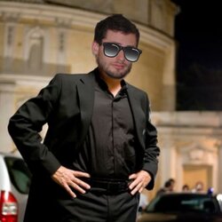 unoalex.jpg