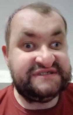 gkellycropped.jpg