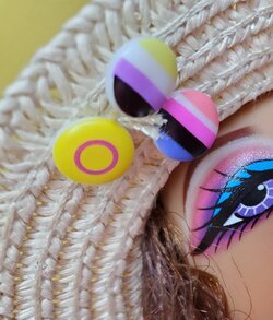 tumblr_03dd4eae5204c346fc870d20a0bb7eca_87e3828c_1280.jpg