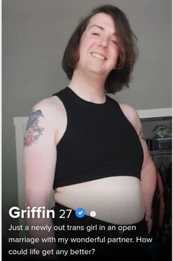 Screenshot_20220622-093434_Tinder.jpg