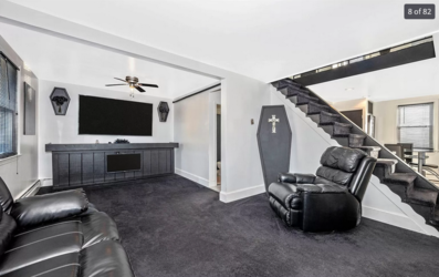Goth House 4.PNG