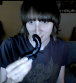 mYonQG1.png