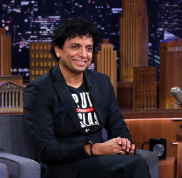 shyamalan (1).jpg