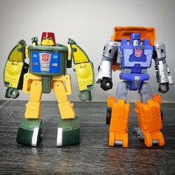 Legacy-Velocitron-Cosmos-02.jpg