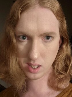 weirdtranny.jpg