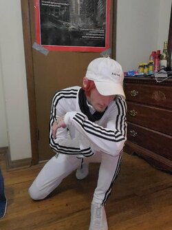 wtfjk-9d34tg.jpg