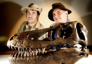 011912-bb-dino-wp.jpeg