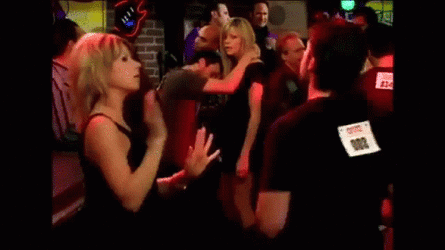 27D147A6-7DCB-4B44-8367-C8CF0E067349.gif