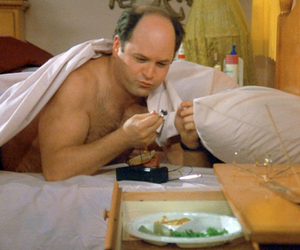 Costanza+eats+in+bed.png