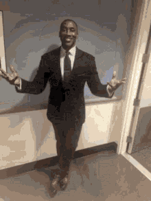 AAB17BF1-A559-4C06-9993-6FF9883FB4A3.gif