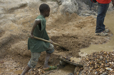 Facts_About_Child_Miners.jpg