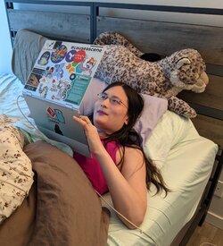 dev-tool-time-fong-jones-bed-cropped.jpg