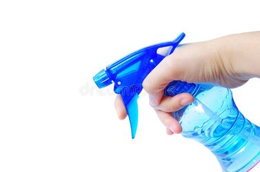 spray-bottle-hand-20902186.jpg