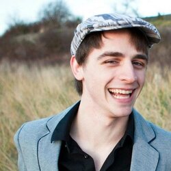 Zac Raasch - Headshot.jpg