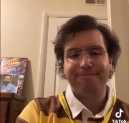 Screenshot_20221214_211028_YouTube.jpg