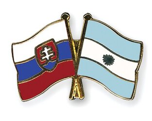Flag-Pins-Slovakia-Argentina_600x600.jpg