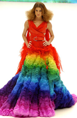 alexander-mcqueen-2003-.jpg