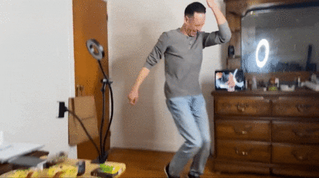 ezgif-2-5473fbc277.gif