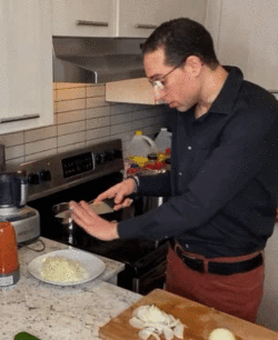 ezgif.com-gif-maker (56).gif