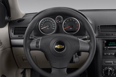 2009_chevrolet_cobalt_steeringwheel.jpg
