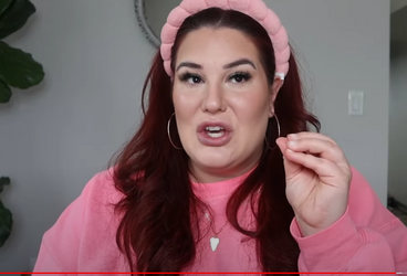 zoe2.png