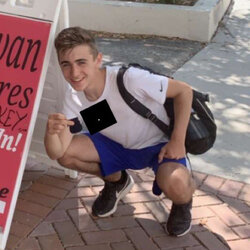 karavan-treasures-tshirt-censored.jpg karavan-treasures-tshirt-censored.jpg