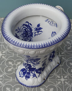 161-Antique-Toilet-4-1621x2048.jpg