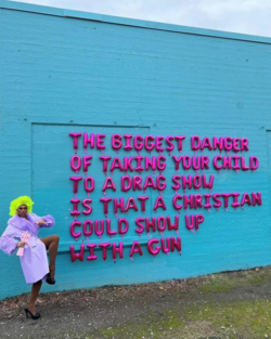 FpVZRL-X0AENbeK.png