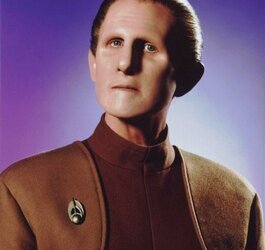 odo-star-trek-deep-space-nine-8476355-529-614.jpg