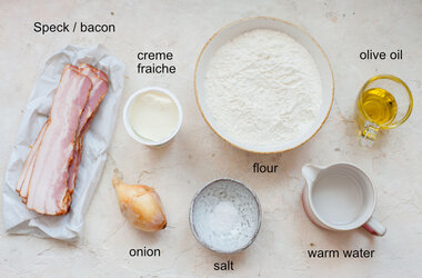 Flammkuchen-German-pizza-ingredients.jpg