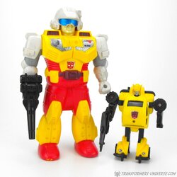 205307_Bumblebee_Pretender_andRobot.jpeg