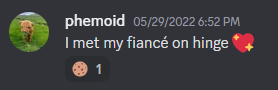 Lav connor met on hinge.PNG Lav connor met on hinge.PNG