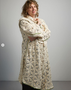 Christa-Holka-christaholkastudio-•-Instagram-photos-and-videos (2).png