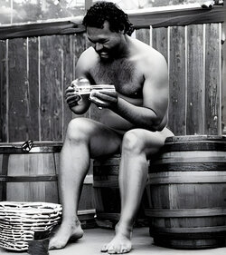 drunk-and-naked-australian-aboriginal-man-is-drinking-cask-wine_0C1tB7sk_upscaled.jpg