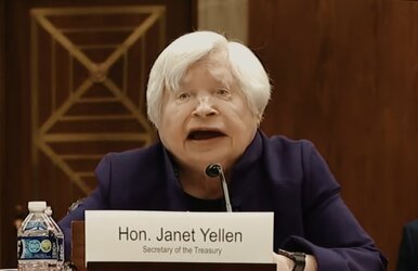 Yullllll.jpg
