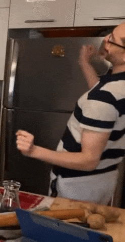 ezgif.com-optimize (34).gif