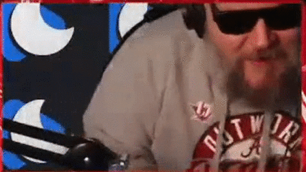 ezgif.com-video-to-gif(11).gif
