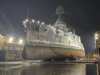 Battleship-Texas-Drydock_c0b0f7b6275f629e7b3fd5c366323d28.jpg