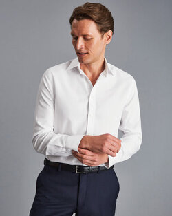 FON0219WHT_MODEL_FULL.jpg