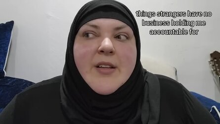 Screenshot_20230411-015942_YouTube.jpg