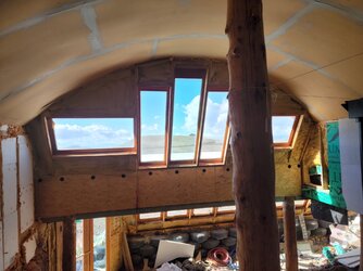 earthship pic 1.jpg