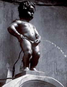 manneken-pis-bruxelles.gif